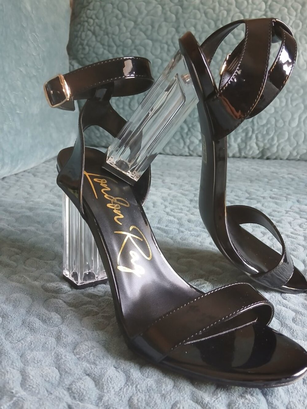 Poloma Chunky Clear High Heeled Sandals Black Patent Ankle Strap sz 9